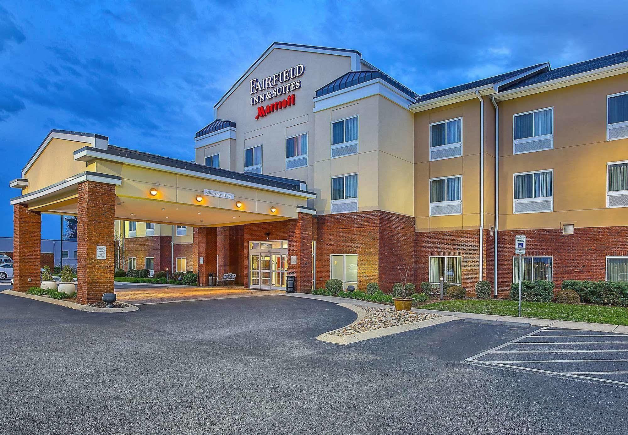 Fairfield Inn & Suites Cookeville Exterior photo